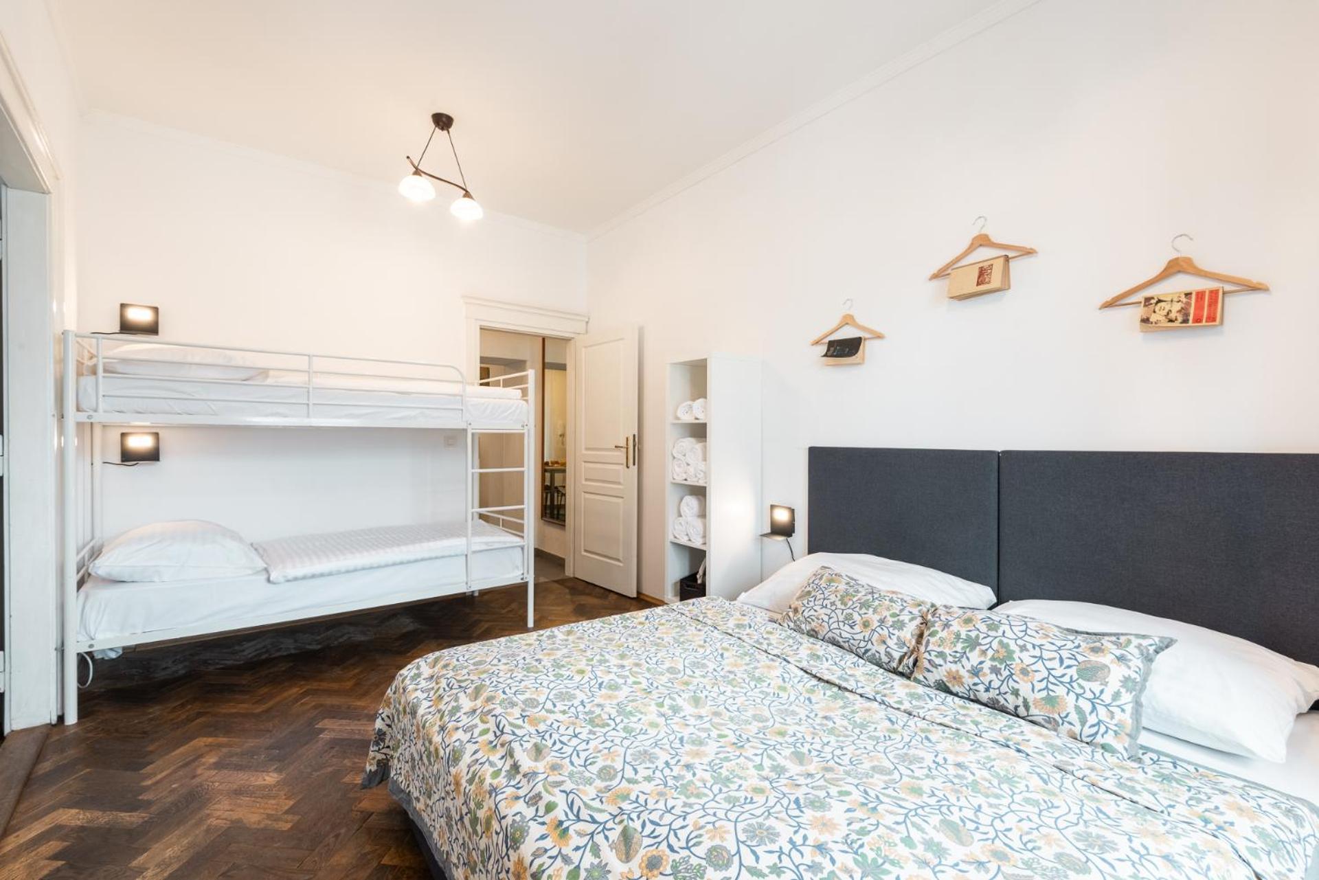 Apartment Hybernska By Pragueforyou